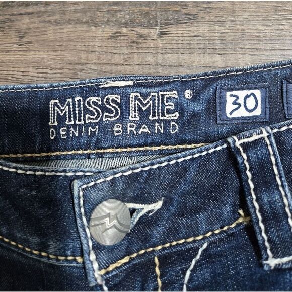 Miss Me JD1103B Bootcut Embellished Embroidered Y2K Jeans size 30 - Picture 3 of 12